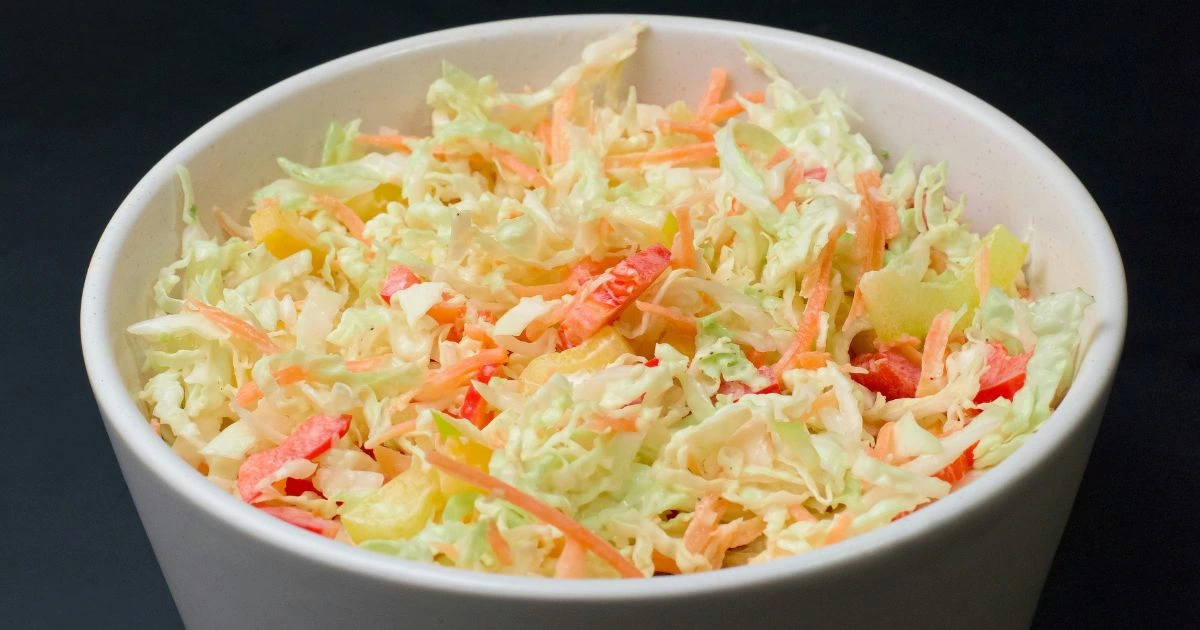 Ensalada de col y zanahoria